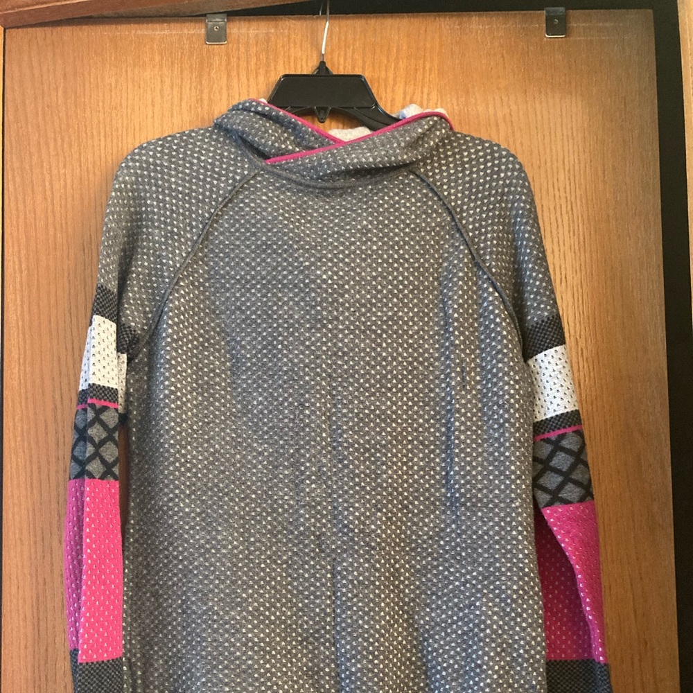 Krimson and Klover Mover Maker tunic sweater made for Title Nine